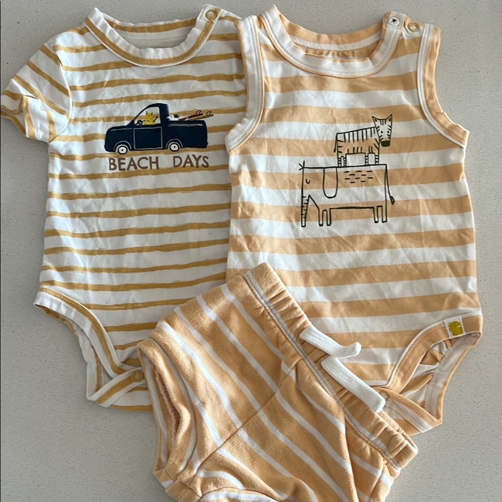 Perfect for summer! Kids Striped Matching Set - Yellow and White